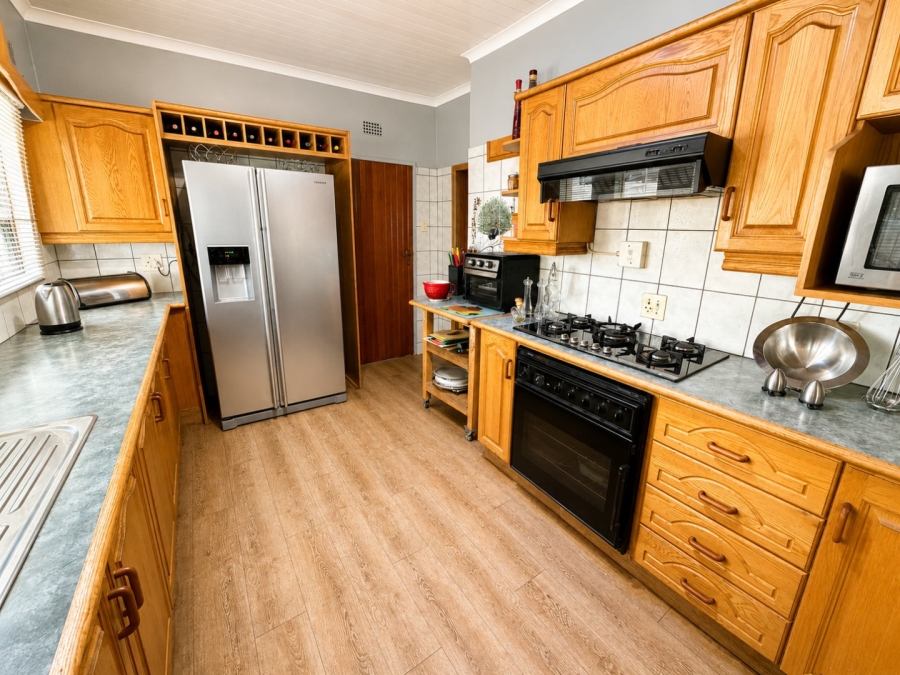 4 Bedroom Property for Sale in Vaalpark Free State